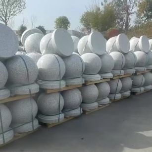 运城 白麻花岗岩石材圆球，石球，挡车球，隔离球，景观石球，风水球等