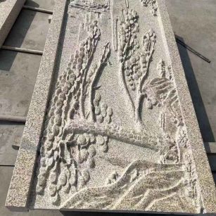 运城 黄金麻雕刻板浮雕迎客松