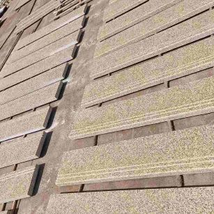 运城 黄金麻花岗岩光面楼梯踏步