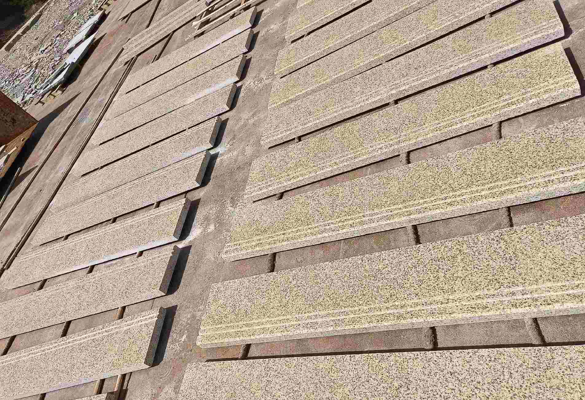 运城 黄金麻花岗岩光面楼梯踏步