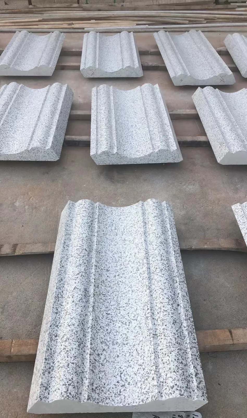 运城 白麻花岗岩光面别墅线条