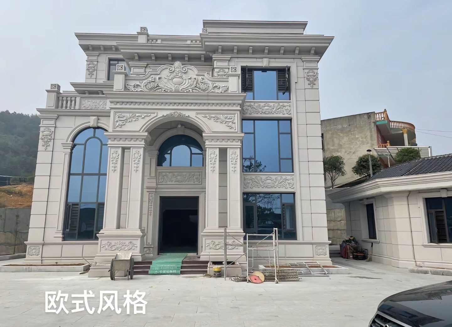 运城 白麻花岗岩别墅外墙干挂