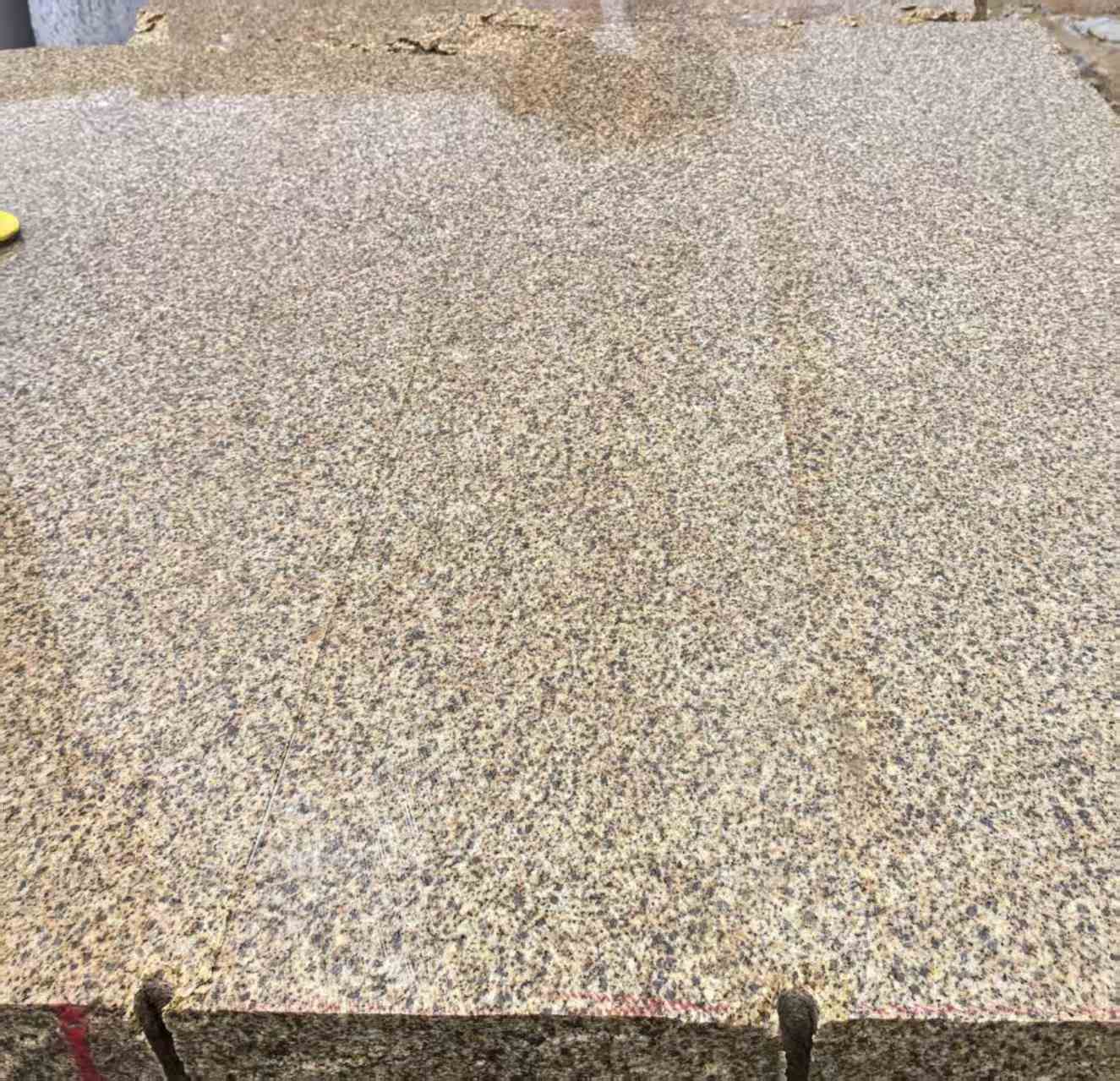 运城 黄金麻花岗岩石材方料