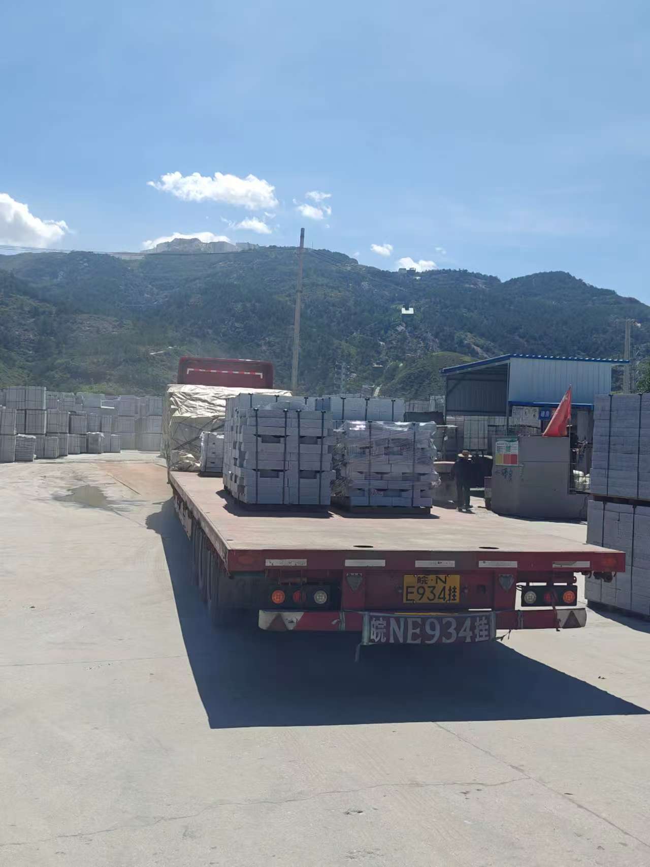 运城 芝麻白仿形路沿石，直形路沿石