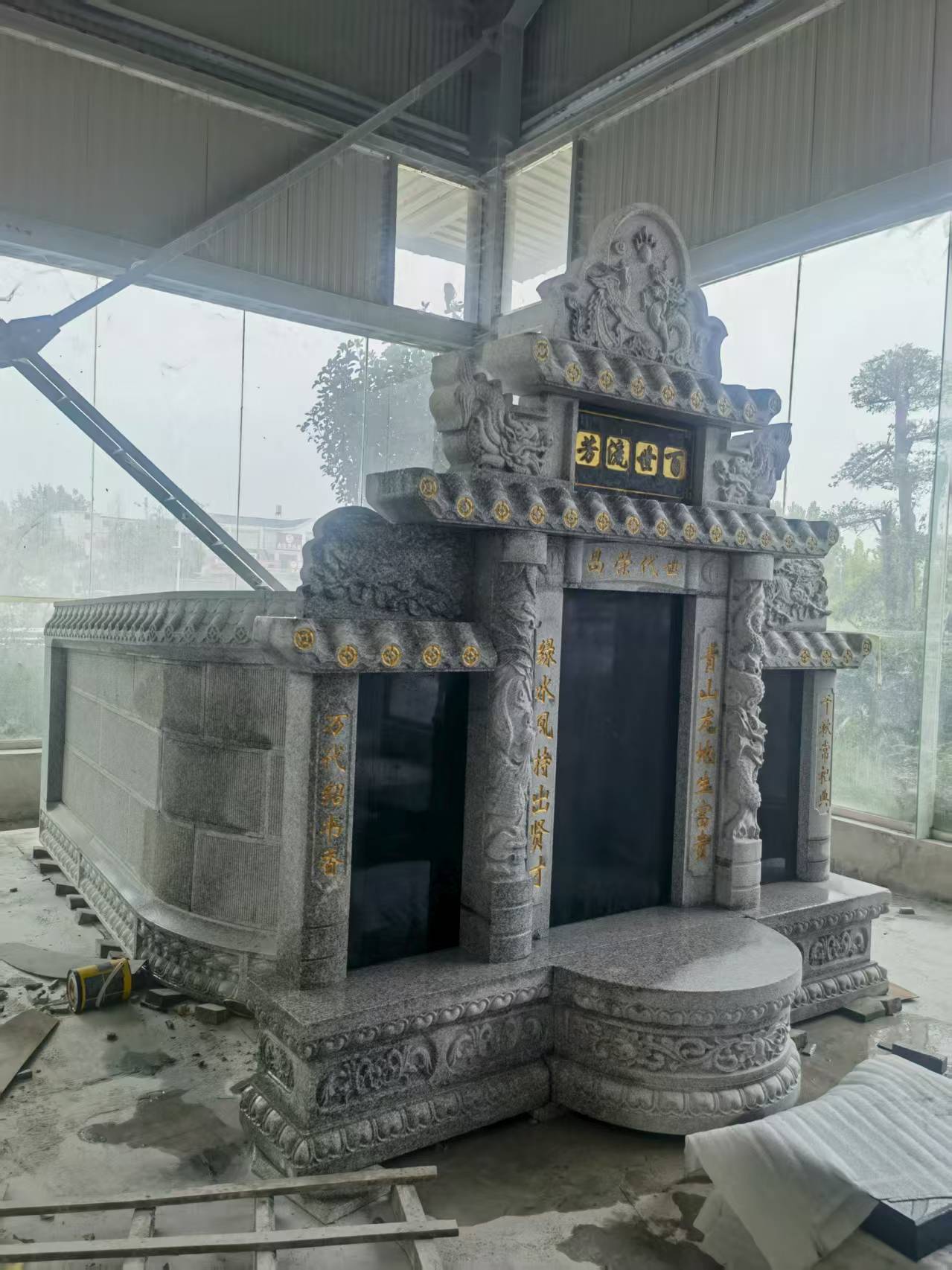 运城 芝麻白墓碑效果展示图