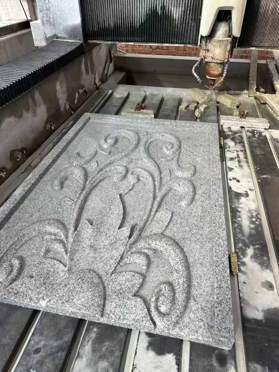 运城 白麻别墅干挂雕花板