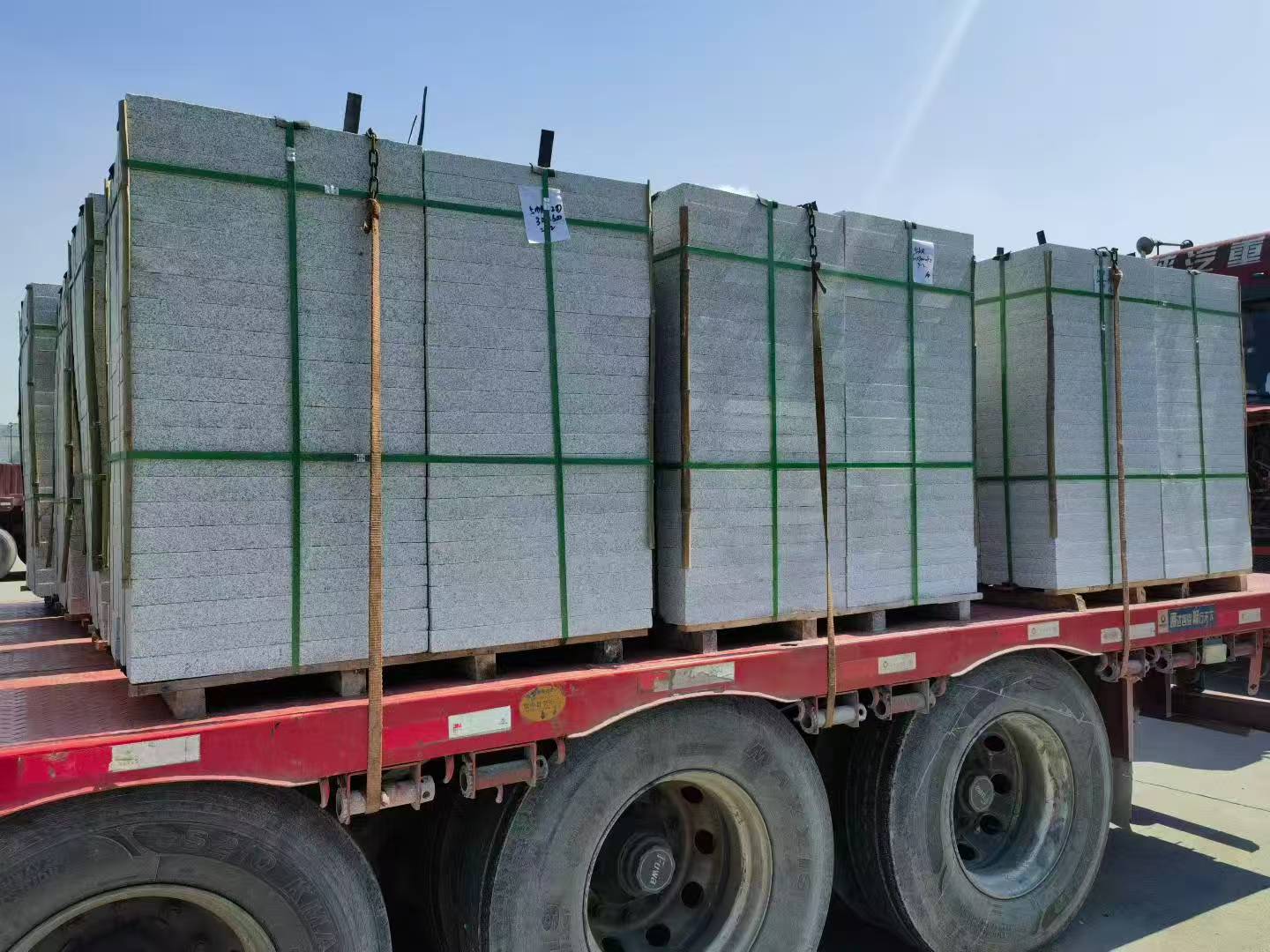 运城芝麻白花岗岩出货日常地铺石