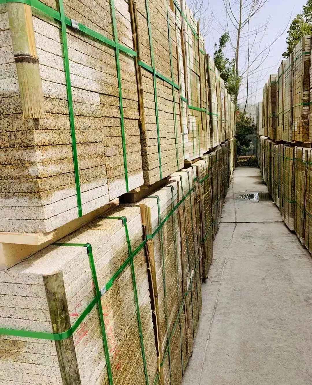 运城 黄金麻花岗岩荔枝面地铺石